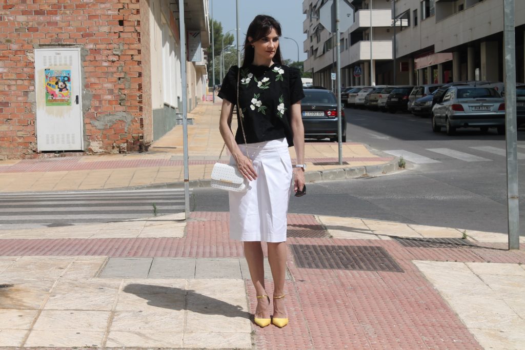 Embroidered Black Blouse Outfit